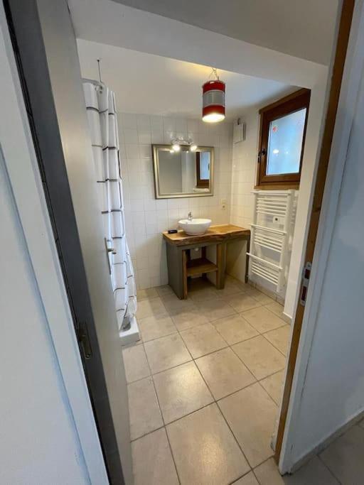 Appartement Paisible Pres Des Pistes De Ski 4 Pers Fontrabiouse Exterior foto